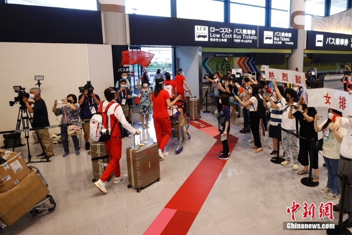 中國女排抵達東京