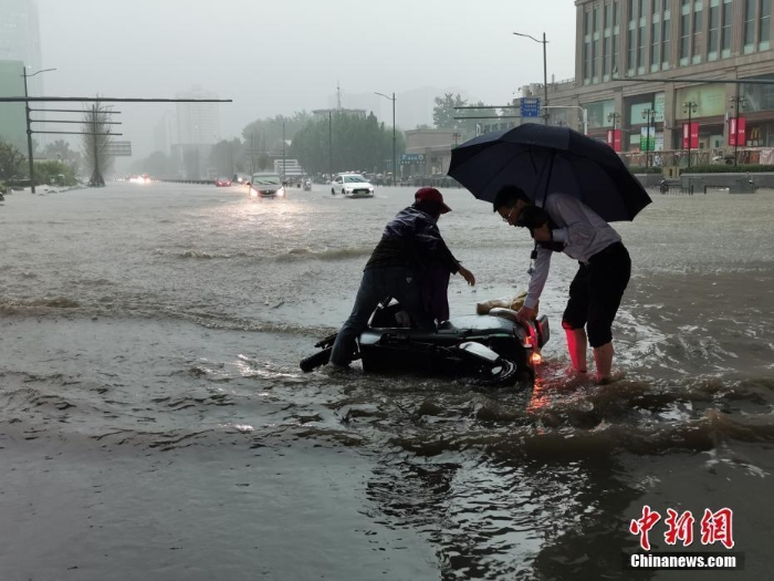 【圖刊】有你們，“河南一定中”