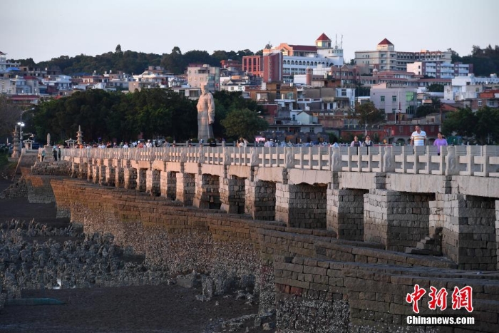 “泉州：宋元中國(guó)的世界海洋商貿(mào)中心”成功列入《世界遺產(chǎn)名錄》