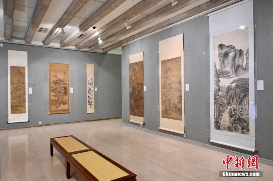 香港中大文物館展出逾40件“山川巨構(gòu)”山水畫