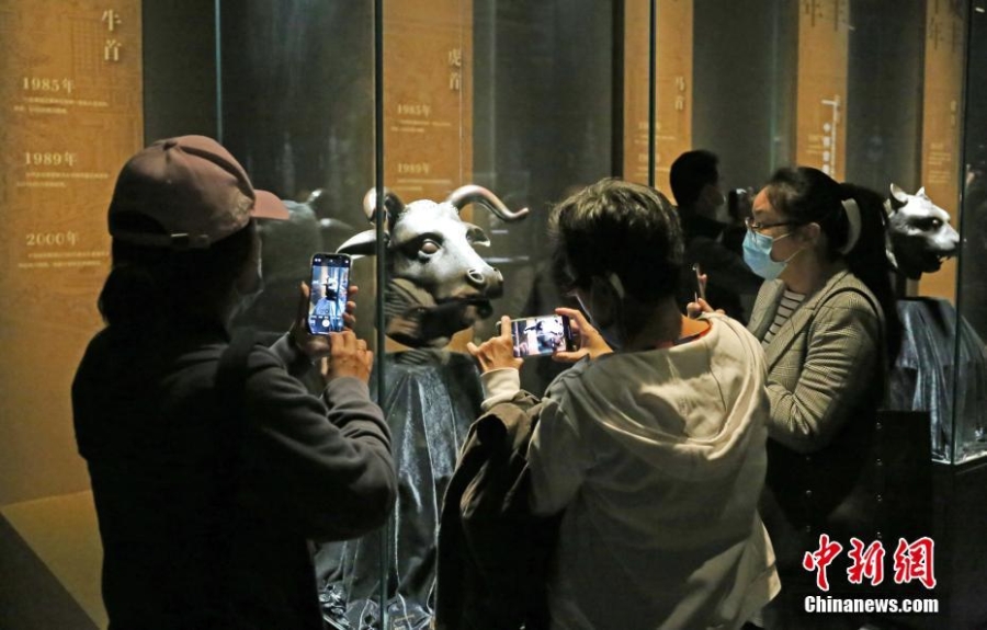 上海舉辦海外回流文物展 展方用CG立體動(dòng)畫投影還原圓明園“十二獸首水力鐘”