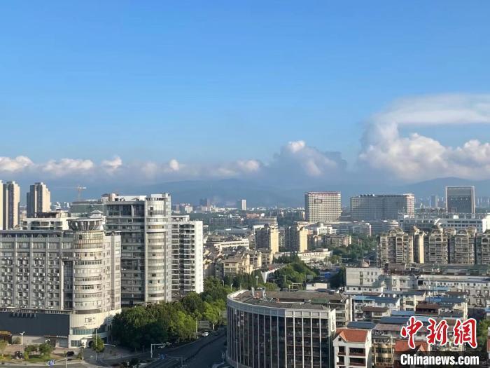 資料圖：城市一景。 袁汝晶 攝
