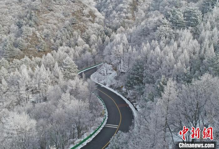 延慶區(qū)松閆路。　北京市交通委供圖