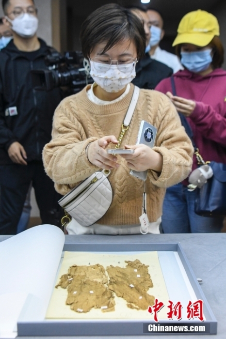 馬王堆漢墓出土絲織品中發(fā)現(xiàn)織有成句吉祥語