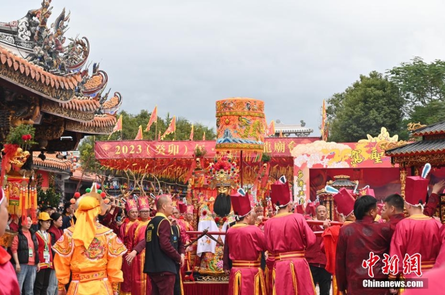 廣東潮州舉辦“青龍廟會(huì)” 多彩非遺亮相