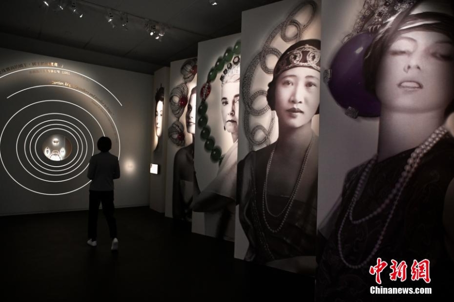 香港故宮文化博物館特展展示女性與珠寶的關(guān)系