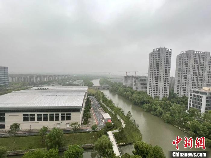 長(zhǎng)三角地區(qū)本輪降雨進(jìn)入最強(qiáng)時(shí)段降水降溫齊“上崗”