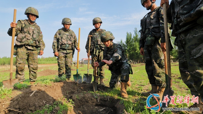 圖3：現(xiàn)地教學 李建軍攝_副本